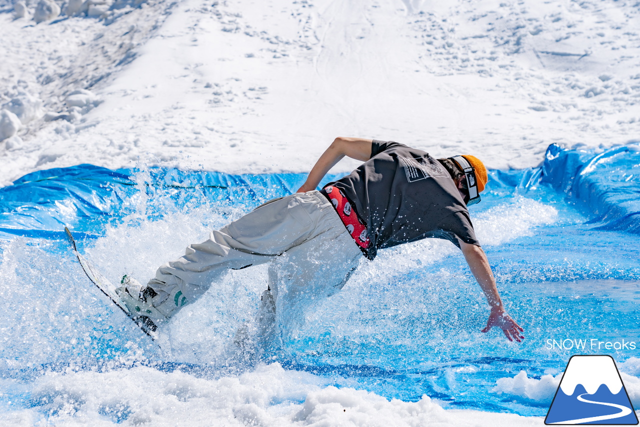 富良野スキー場｜春は楽しいイベントが盛りだくさん！世界で活躍するアスリートと一緒に『Snow Action 2023』＆ 第10回池渡り『Pond Skimming』レポート♪